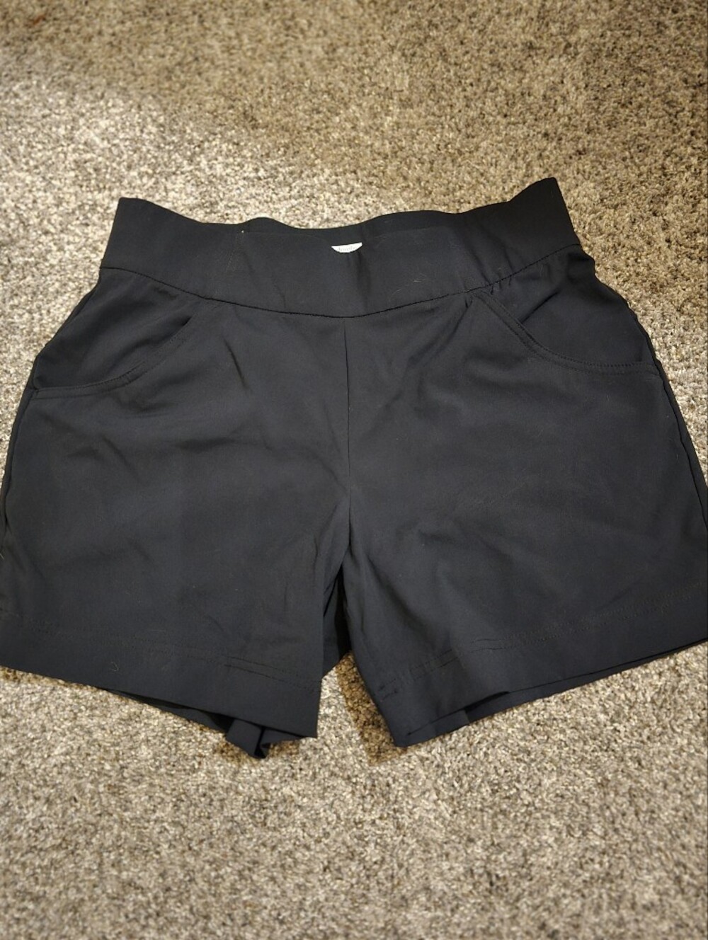 Columbia Black Women's Athletic Shorts MEDIUM